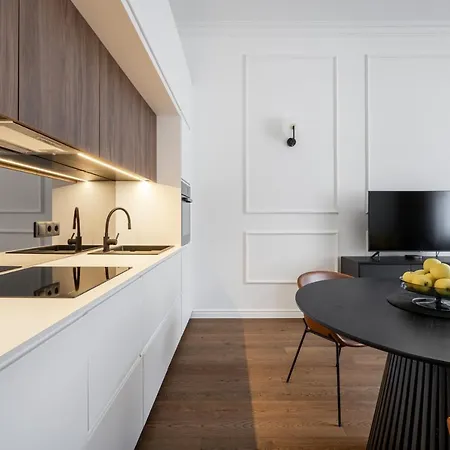 Sky Way Apartment